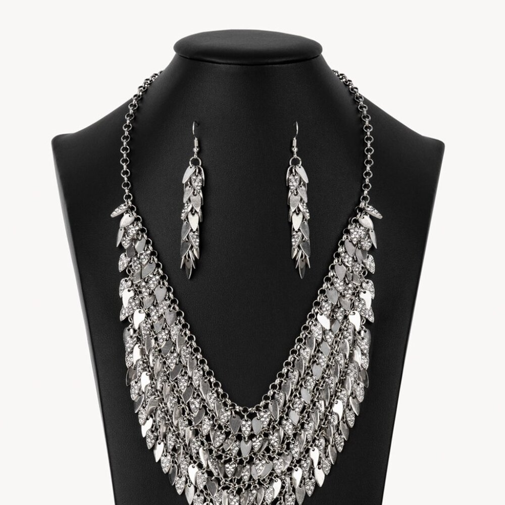 The Nakisha - Zi Necklace